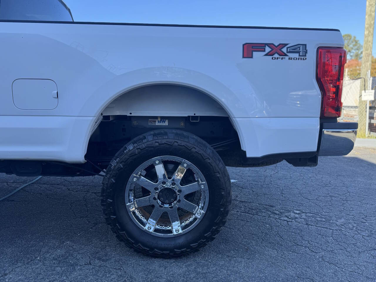 Used 2018 Ford F250 XLT w/ XLT Value Package AWD/4WD image 17