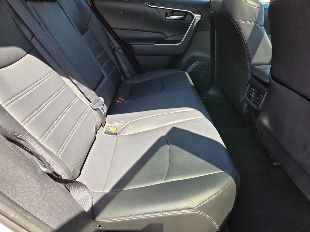 Used 2019 Toyota RAV4 XLE Premium w/ Advanced Technology Package image 32