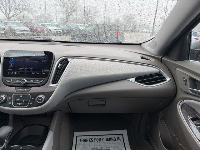 Used 2022 Chevrolet Malibu LS FWD image 24