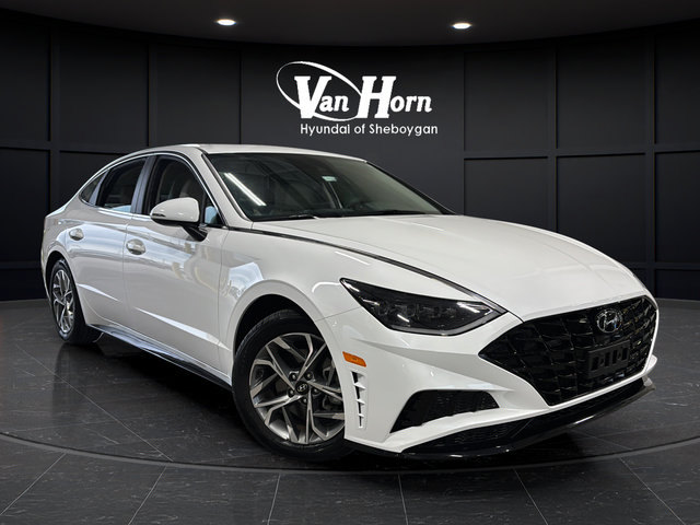 Used 2023 Hyundai Sonata SEL w/ Preferred Accessory Package FWD image 1