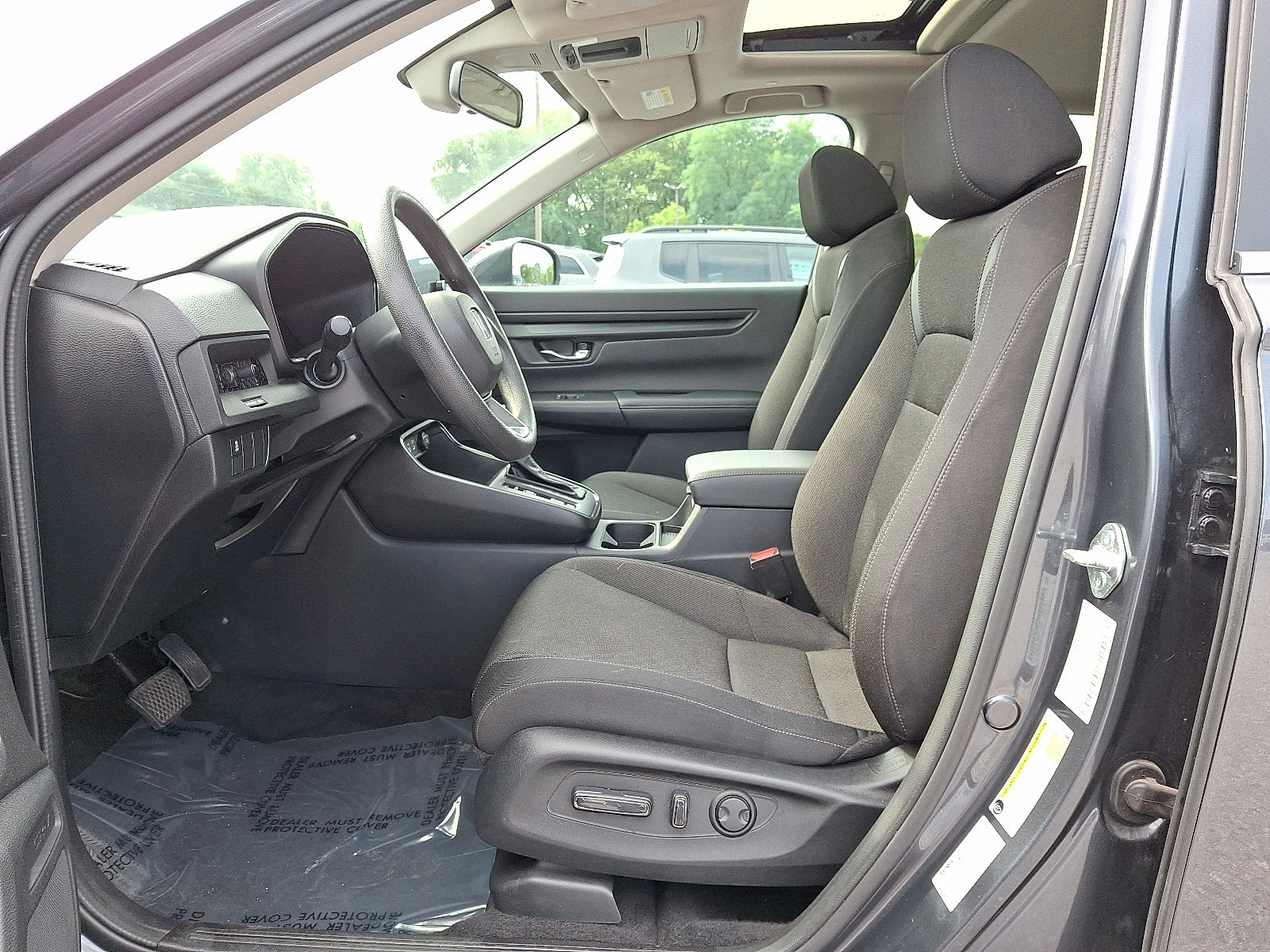 Used 2025 Honda CR-V EX image 13