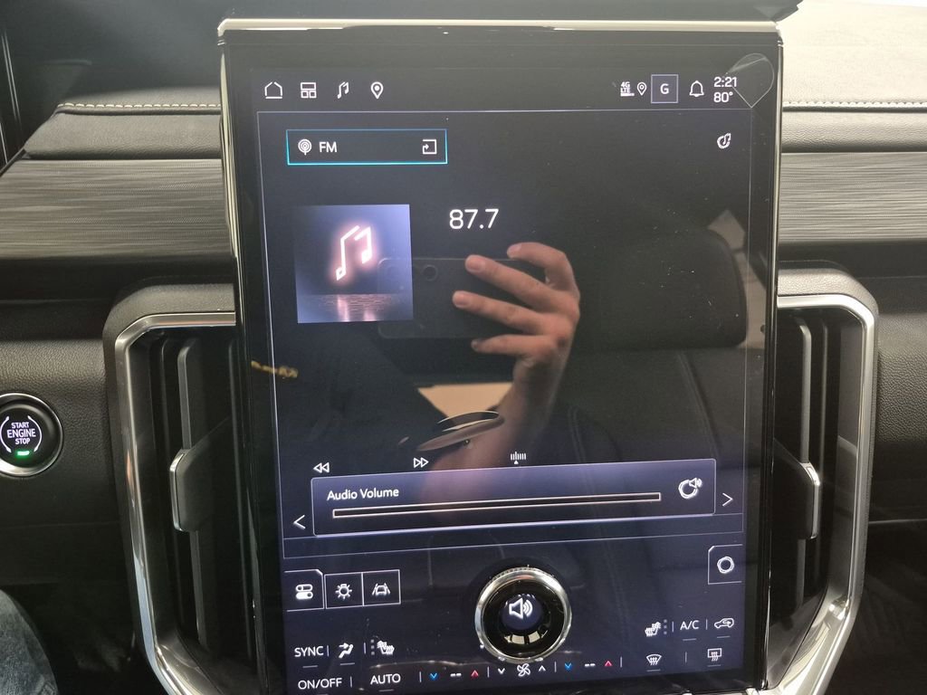 New 2026 GMC Acadia Elevation w/ Black Edition image 13