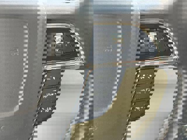 Used 2018 Lincoln Navigator Select w/ Technology Package image 30