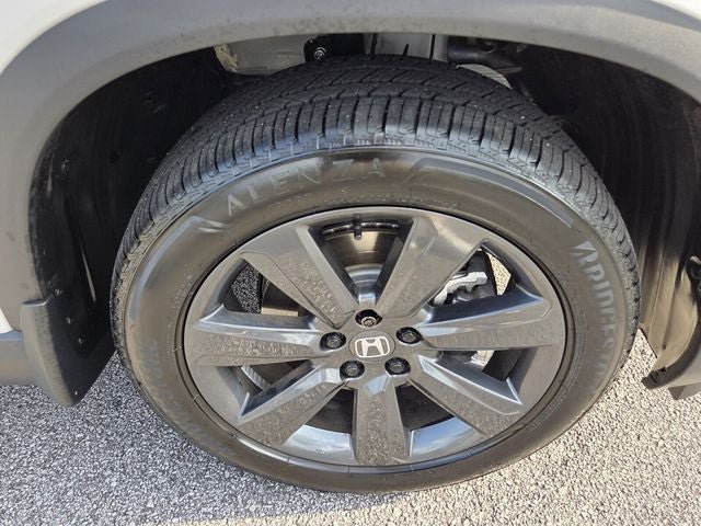 Certified 2026 Honda Pilot Sport image 9