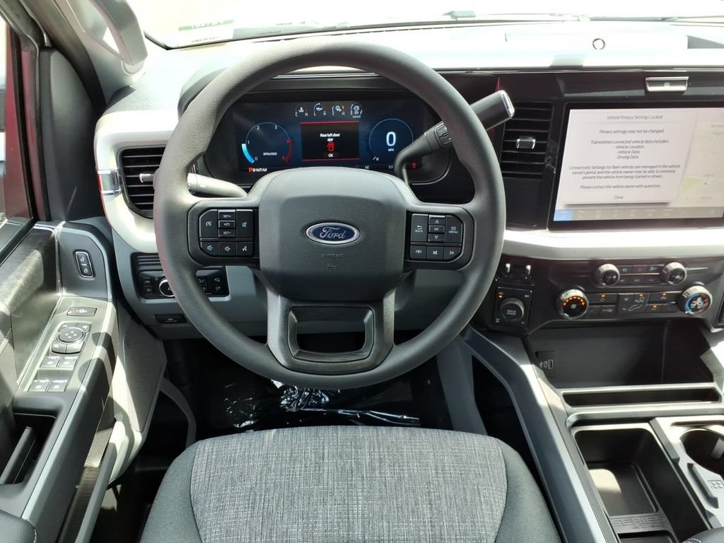 New 2026 Ford F250 XLT w/ XLT Premium Package AWD/4WD image 9