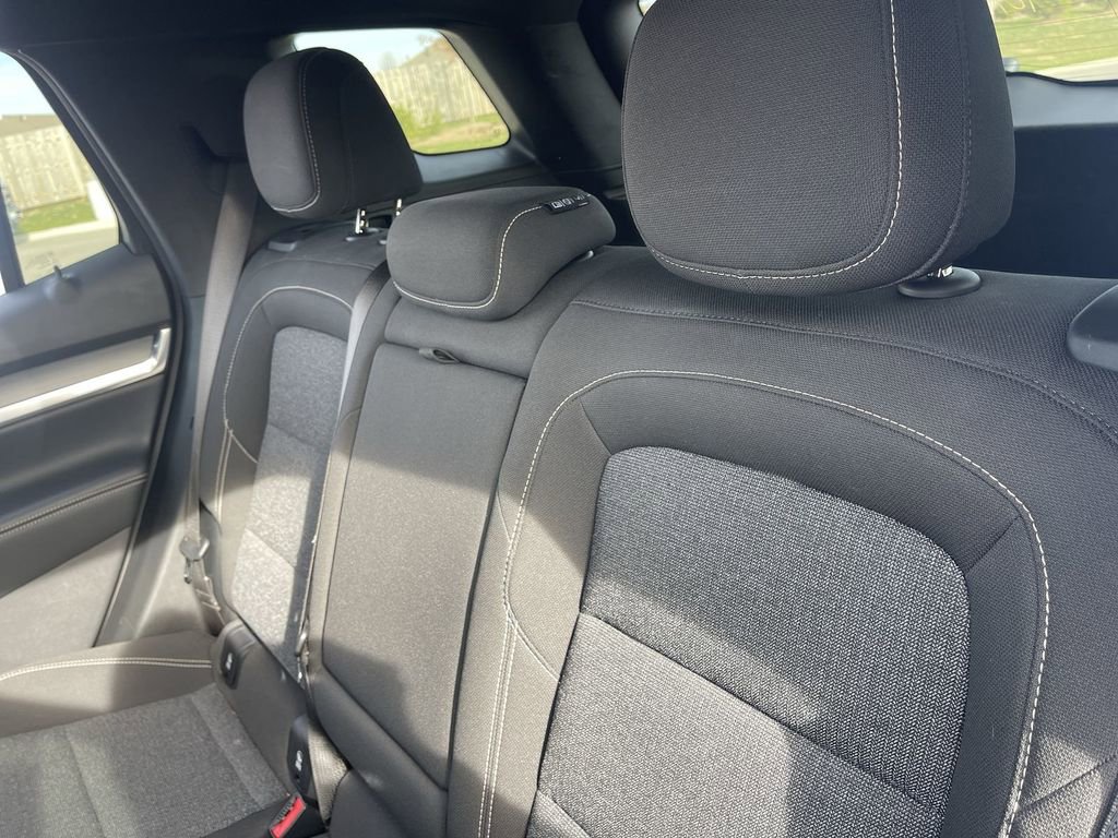 Used 2025 GMC Terrain Elevation image 36