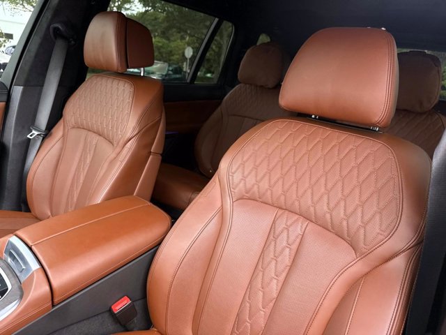Used 2024 BMW X7 M60i w/ Executive Package AWD/4WD image 32