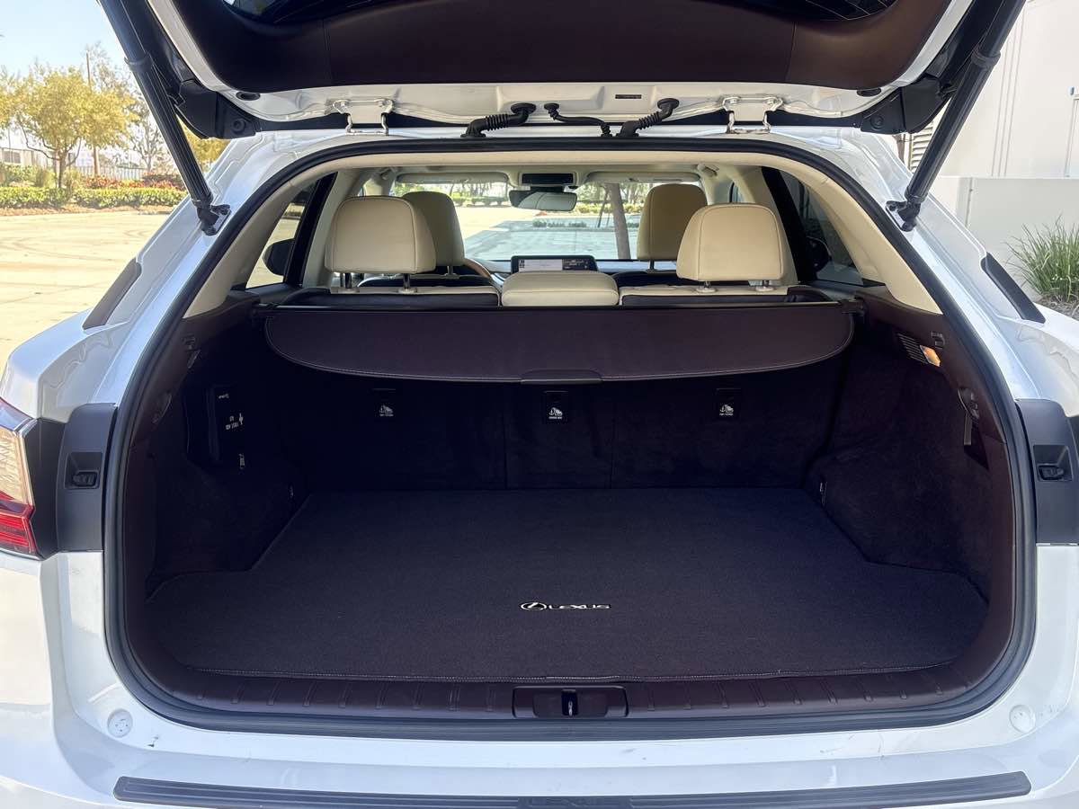 Used 2016 Lexus RX 350 AWD w/ Premium Package image 11