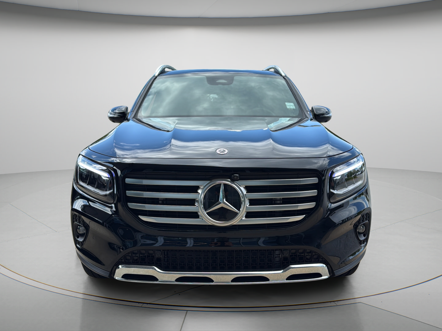 New 2026 Mercedes-Benz GLB 250 image 8