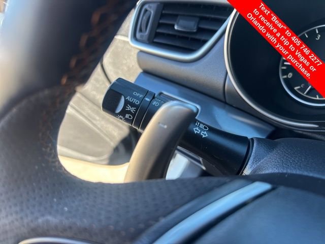 Used 2023 Nissan Maxima SR w/ Sport Mat Group image 22