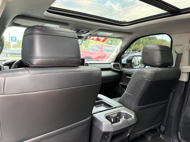 Used 2024 Toyota Tundra Limited AWD/4WD image 29