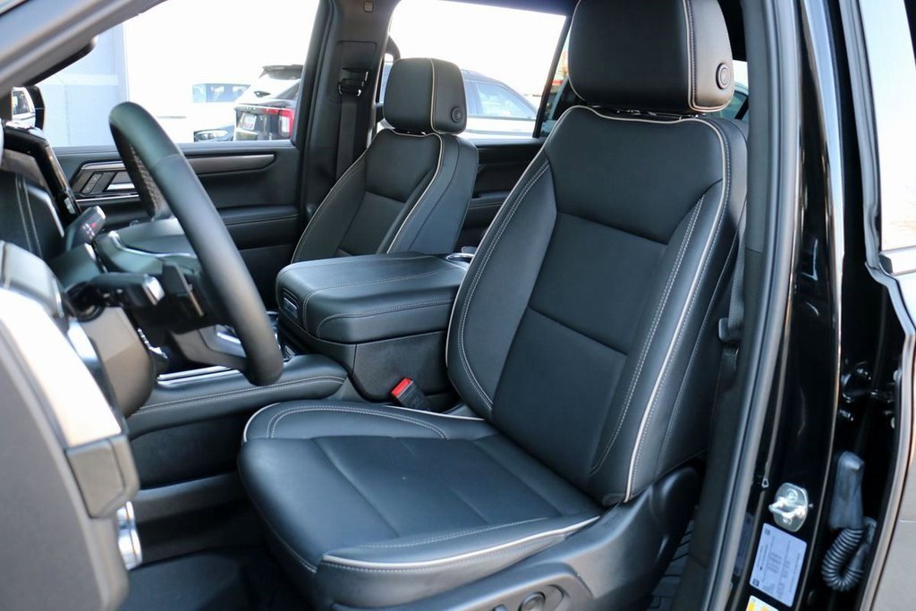 Used 2025 GMC Yukon XL Elevation w/ LPO, Floor Liner Package image 25