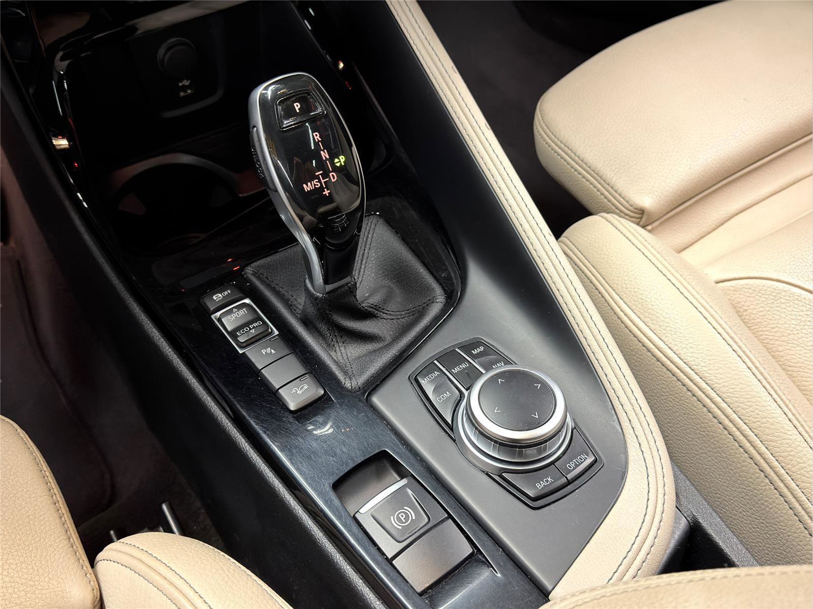 Used 2021 BMW X1 xDrive28i w/ M Sport Package image 15