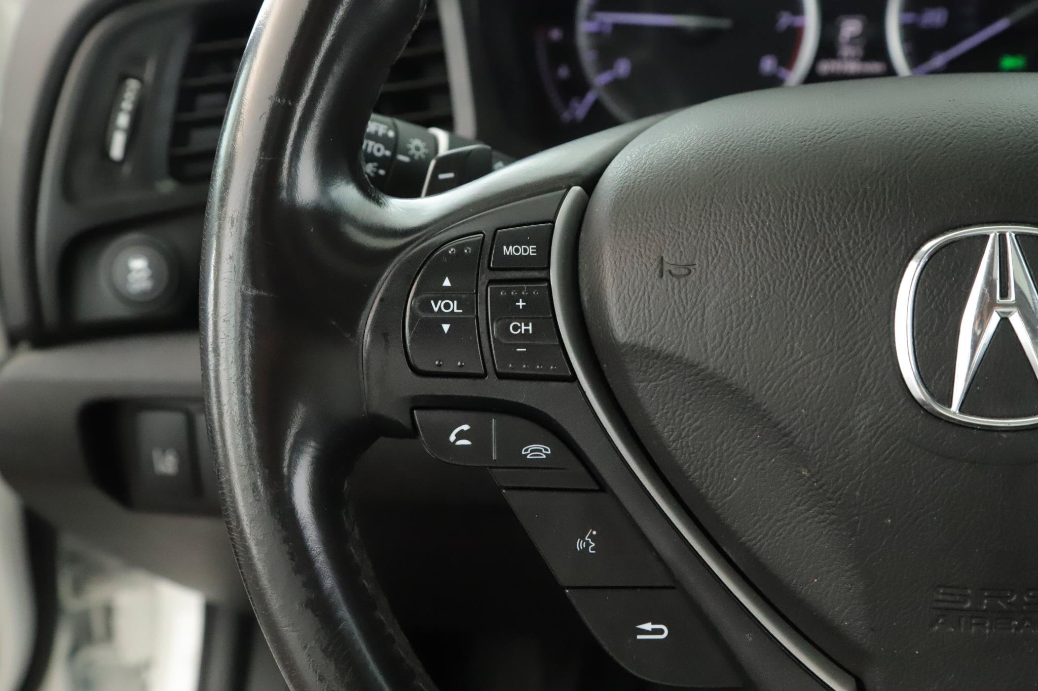 Used 2019 Acura ILX FWD image 9