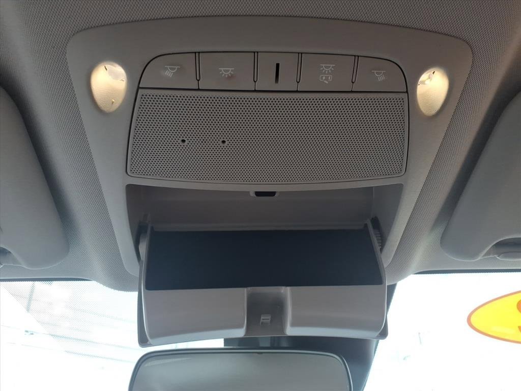 Used 2022 Nissan Rogue Sport S image 22