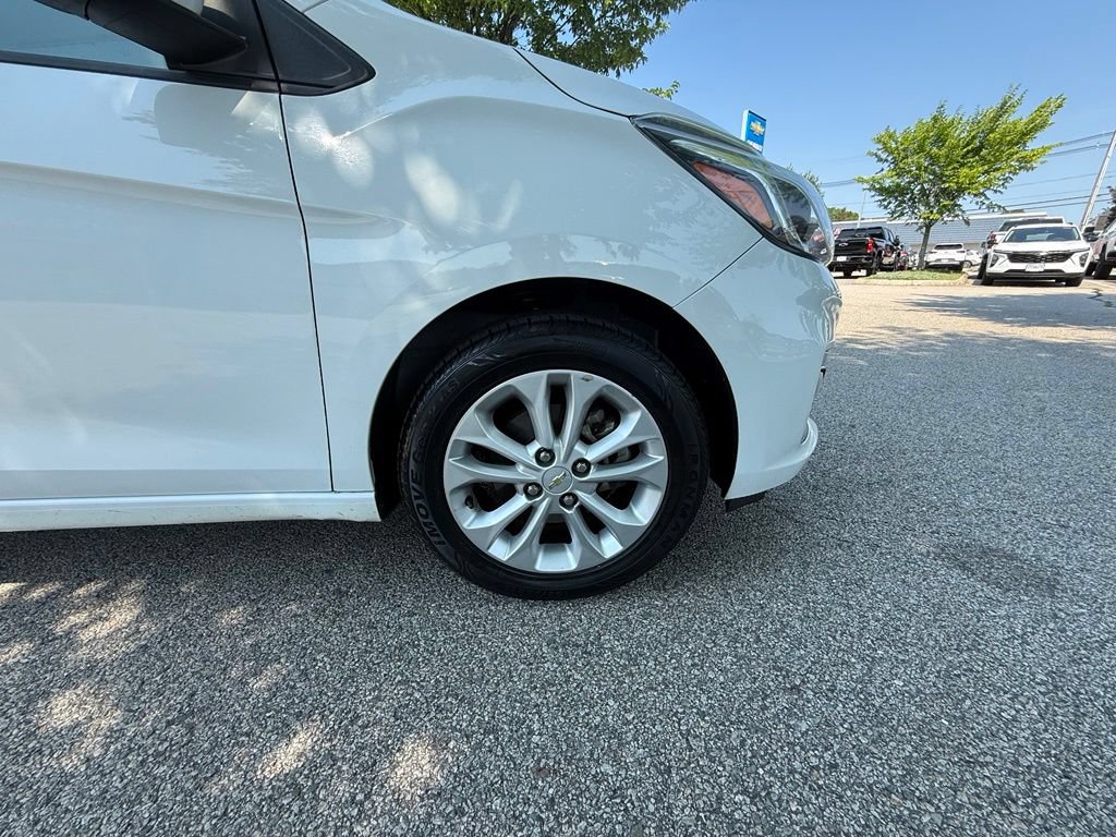 Used 2021 Chevrolet Spark LT FWD image 32