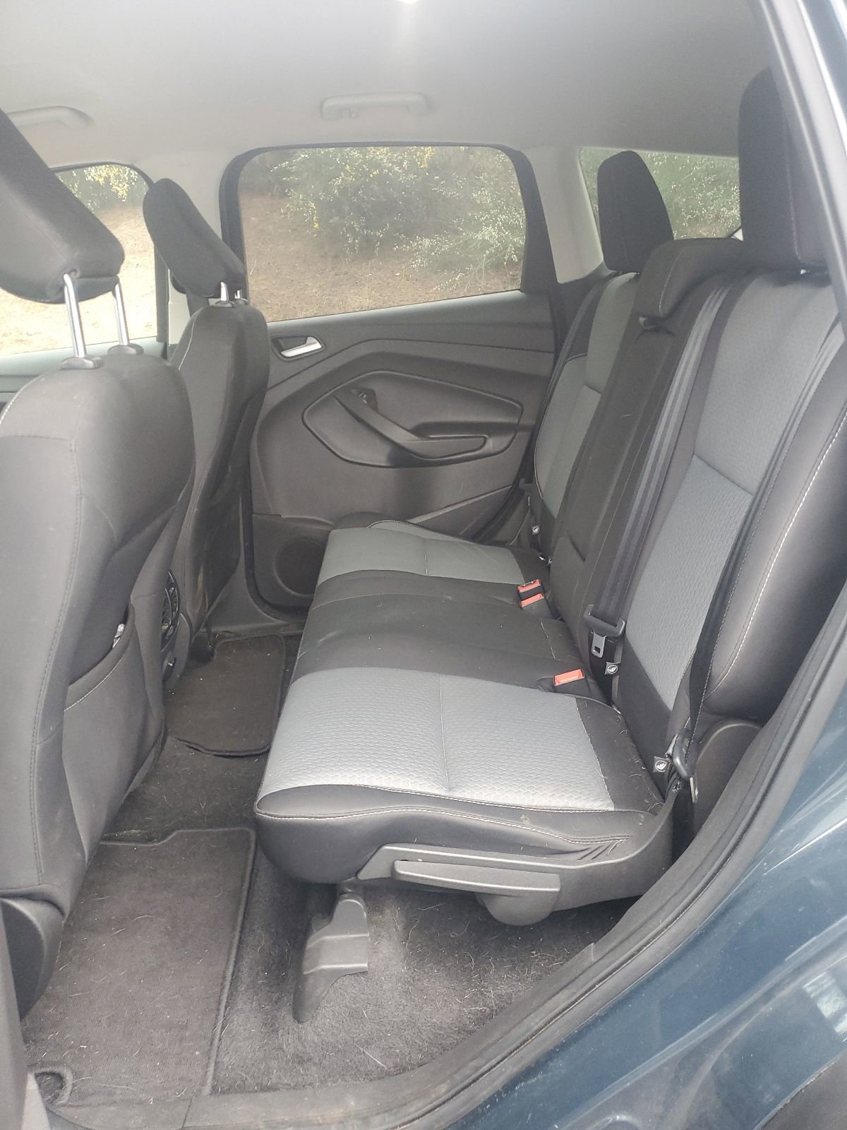 Used 2019 Ford Escape SE FWD image 15