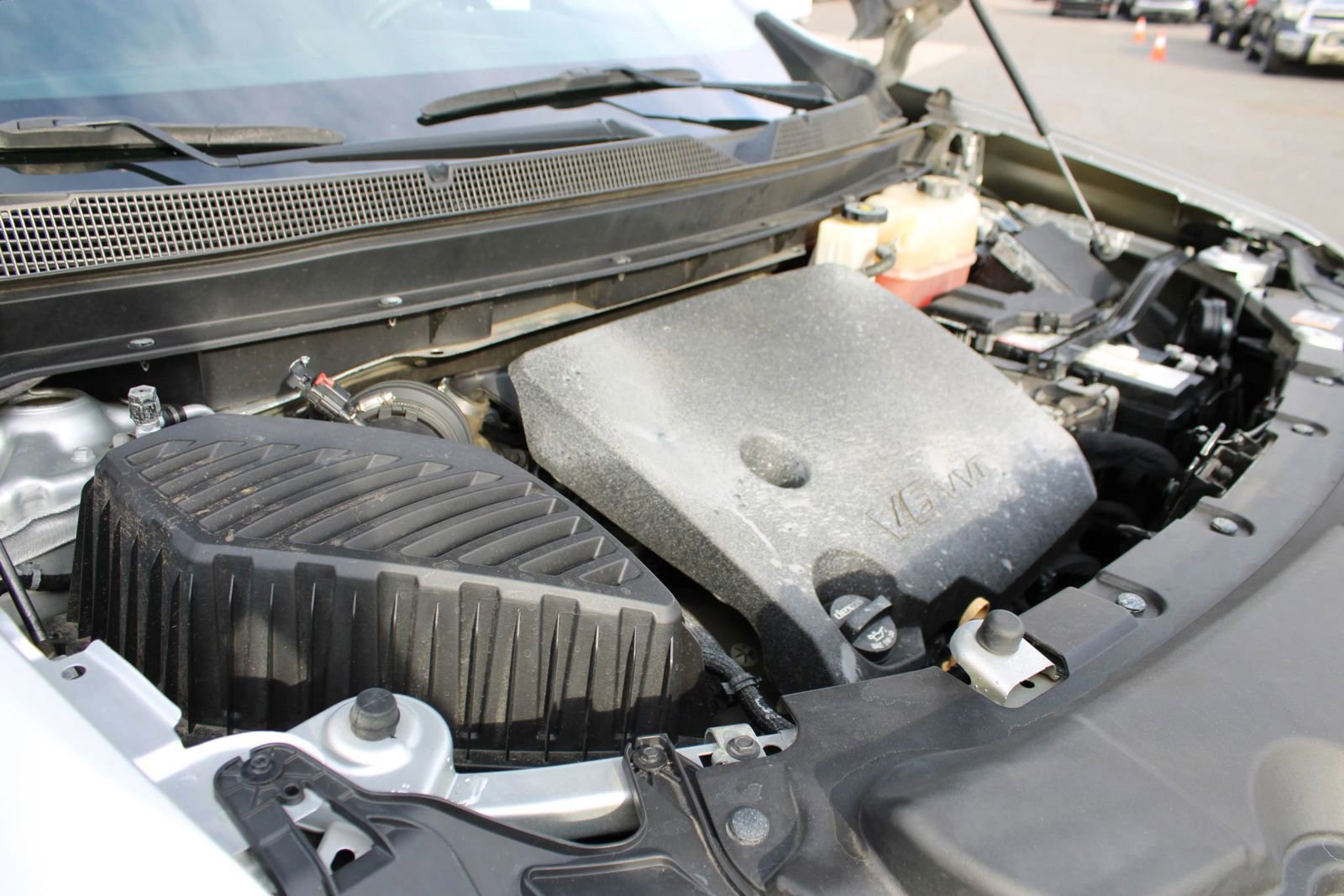 Used 2018 Chevrolet Traverse LS w/ LPO, Cargo Package image 32