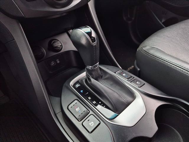 Used 2017 Hyundai Santa Fe FWD image 12