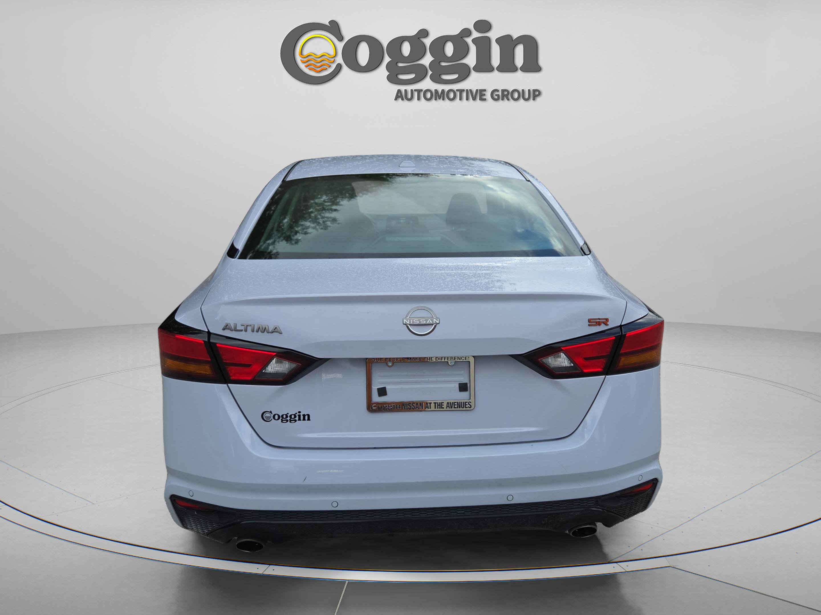 Used 2024 Nissan Altima 2.5 SR FWD image 4