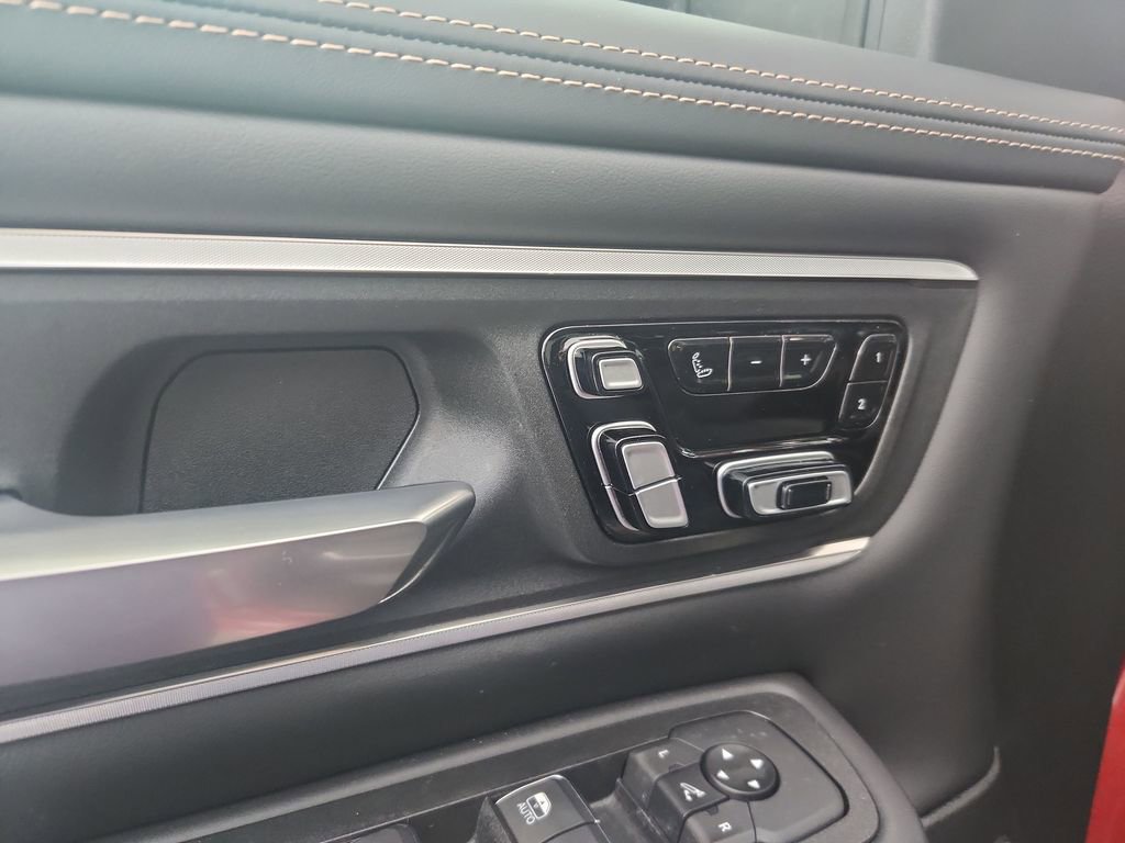 New 2026 RAM 1500 Tungsten w/ Trailer Tow Group image 19