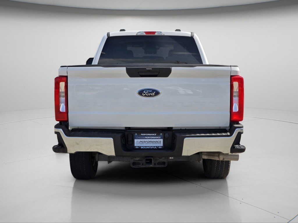 Used 2024 Ford F250 XLT w/ FX4 Off-Road Package image 18