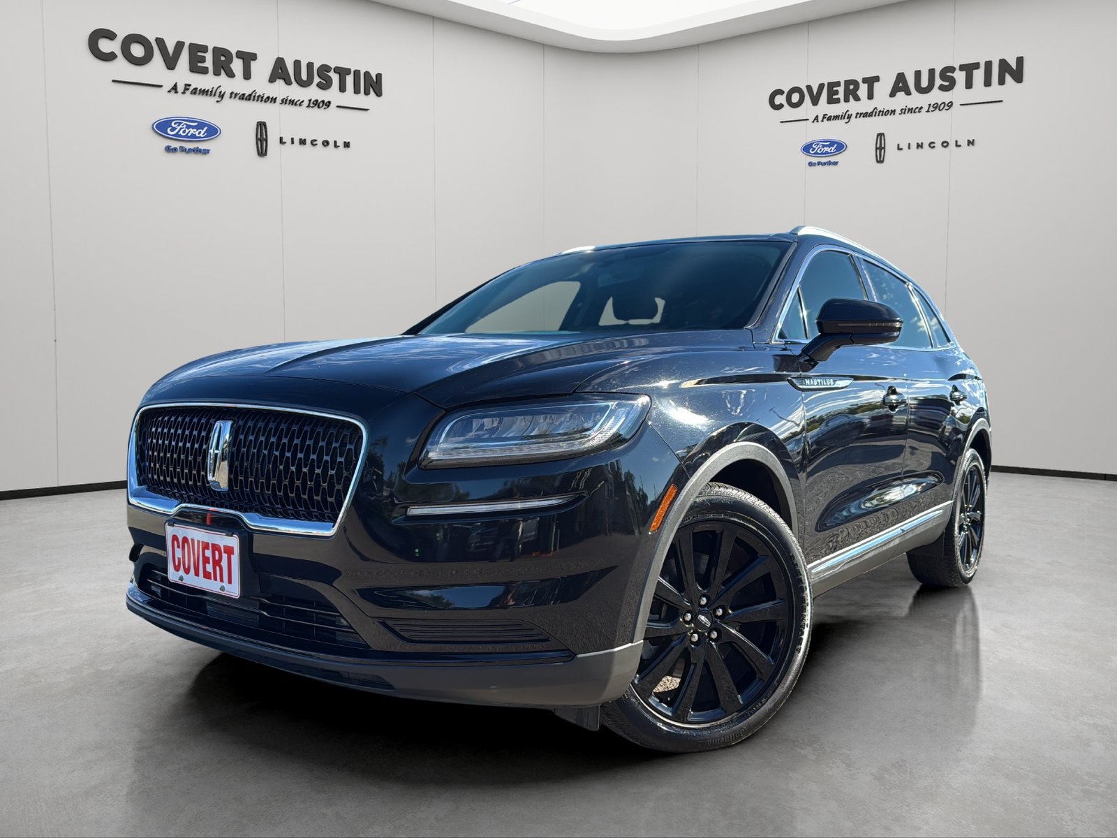 Used 2023 Lincoln Nautilus Reserve w/ Monochromatic Package AWD/4WD image 1