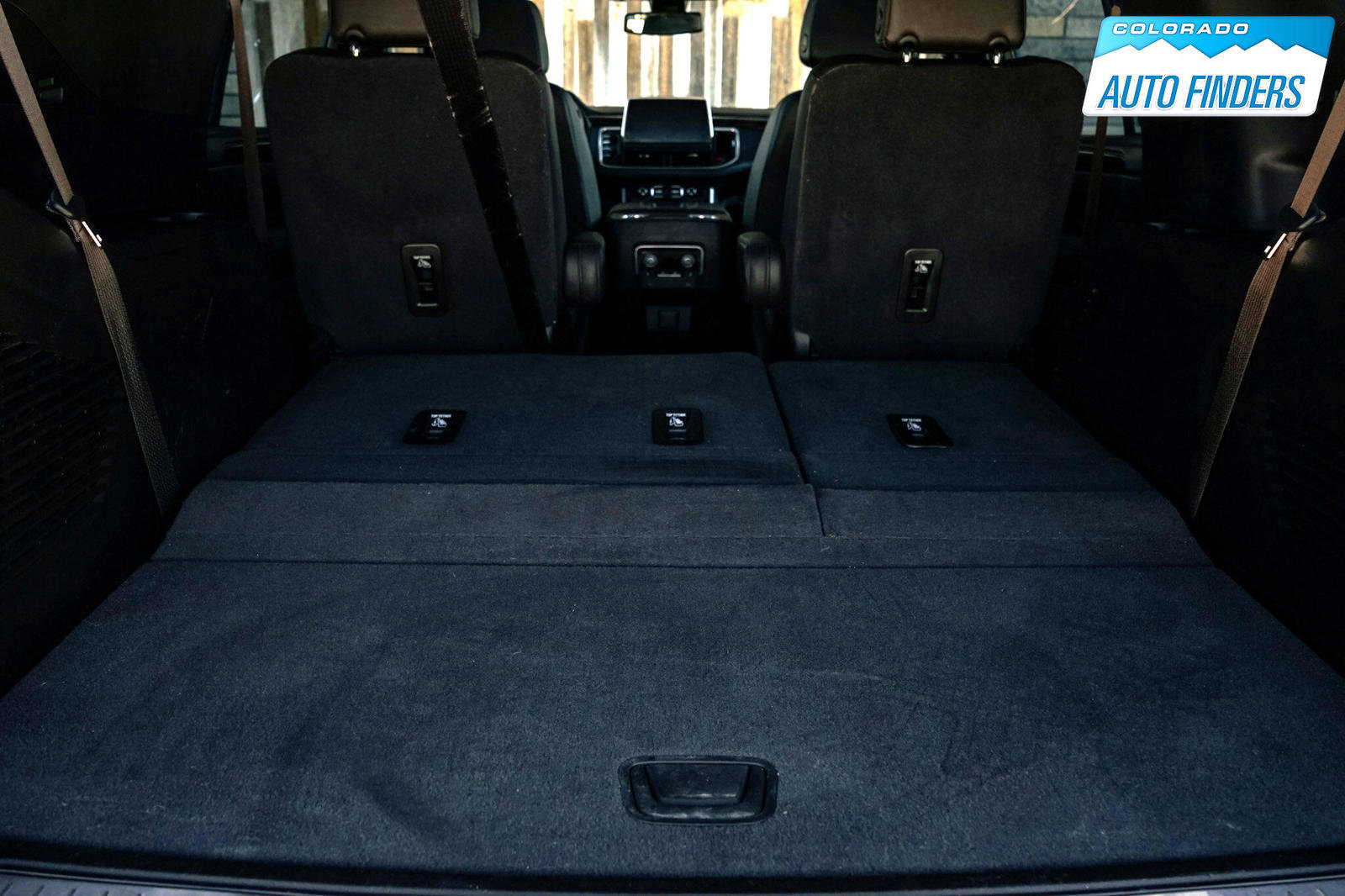 Used 2021 Chevrolet Tahoe Z71 w/ Z71 Signature Package image 37