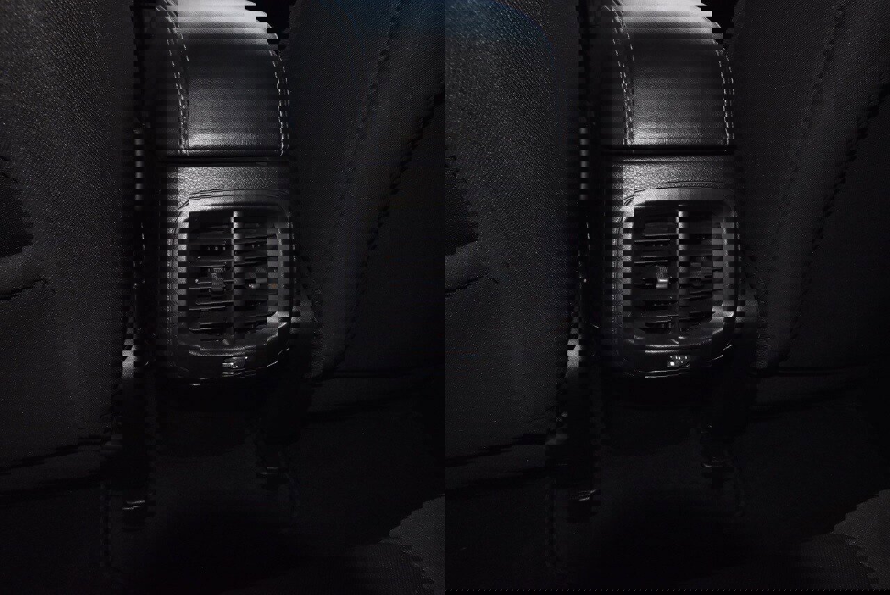 Used 2021 Jeep Cherokee Latitude image 18