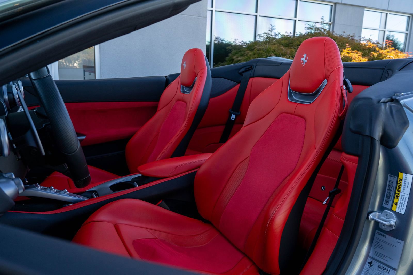 Certified 2019 Ferrari Portofino image 33