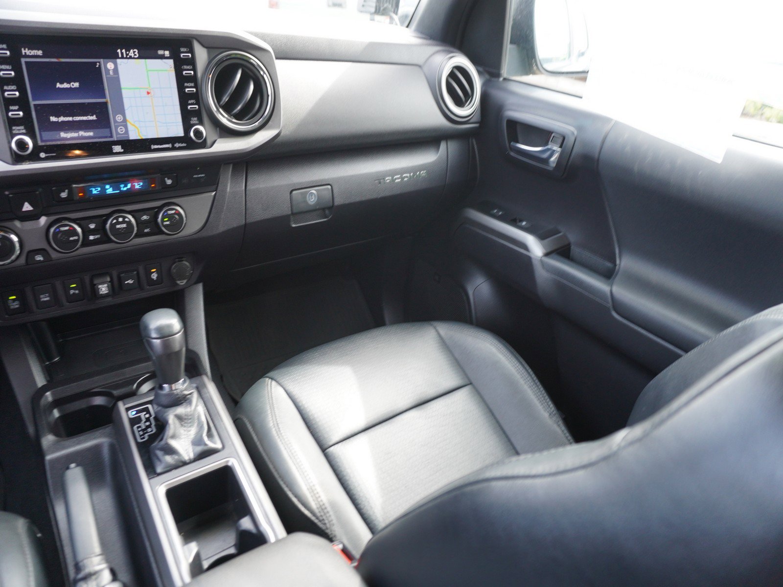 Used 2021 Toyota Tacoma TRD Sport w/ TRD Premium Sport Package image 16