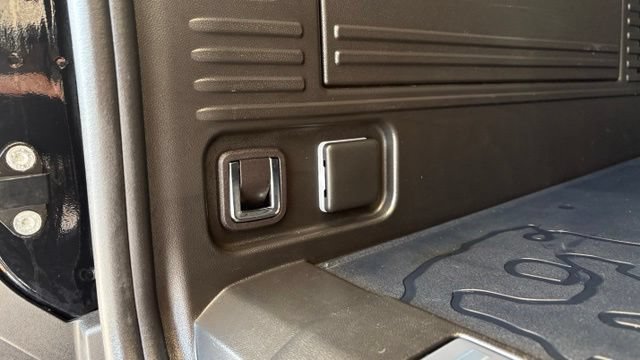 Used 2026 GMC Hummer EV SUV AWD/4WD image 5