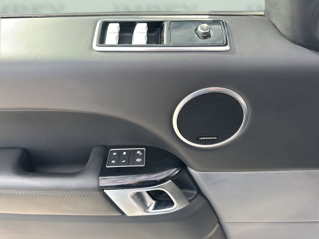 Used 2018 Land Rover Range Rover Sport Supercharged image 29