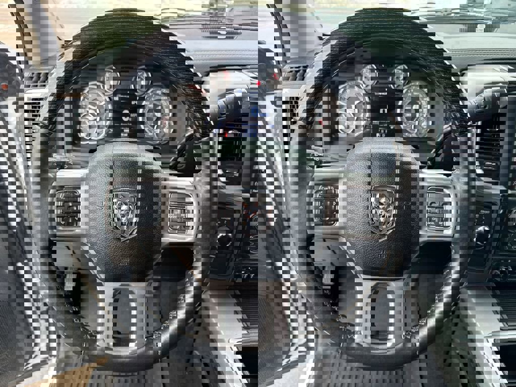 Used 2014 RAM 2500 Limited image 38