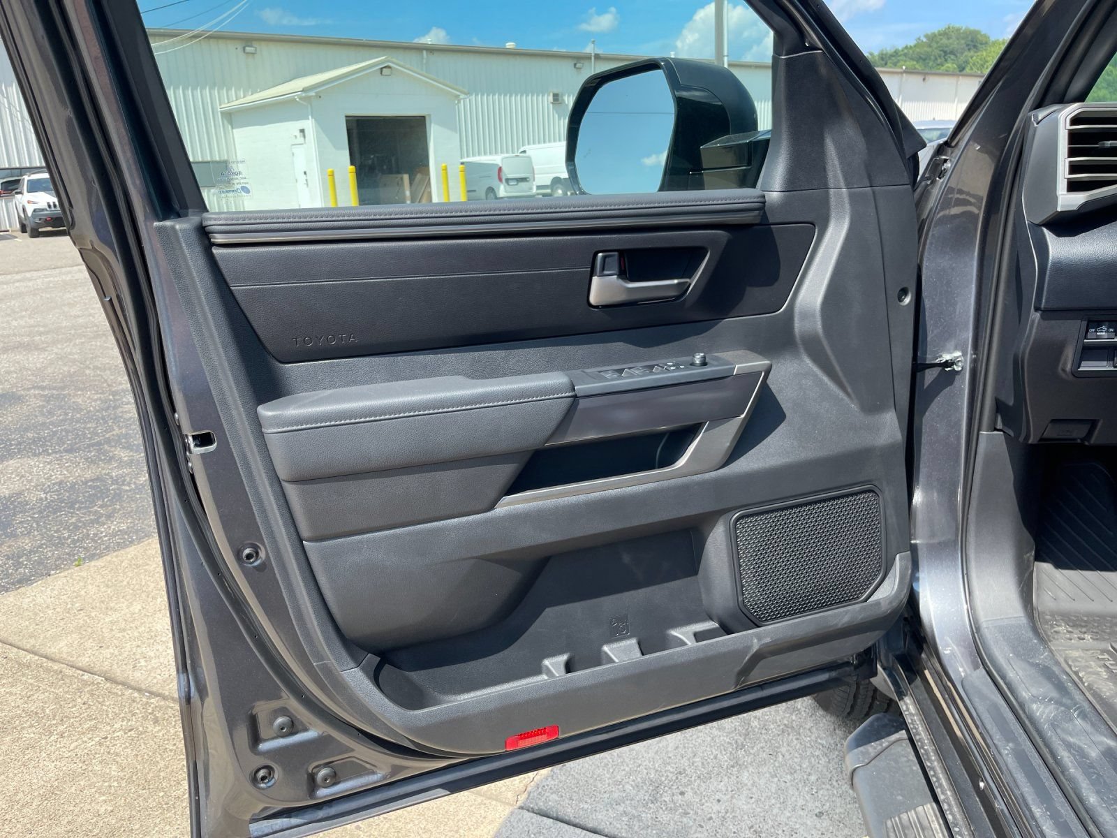 New 2026 Toyota Tundra SR5 AWD/4WD image 11