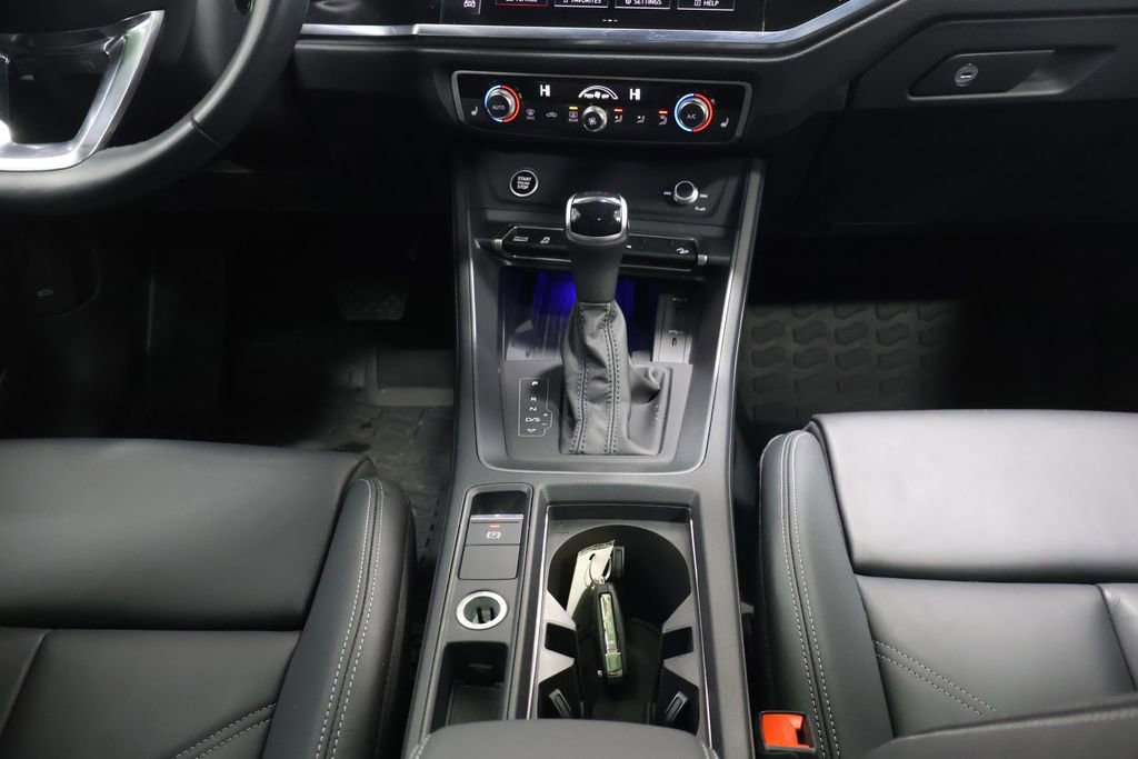 Used 2024 Audi Q3 2.0T Premium Plus w/ Premium Plus Package image 20