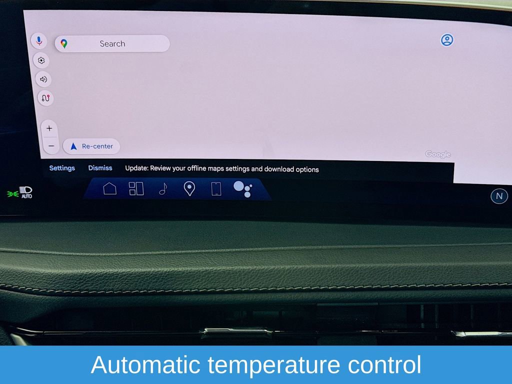 Used 2024 Cadillac XT4 Premium Luxury image 16