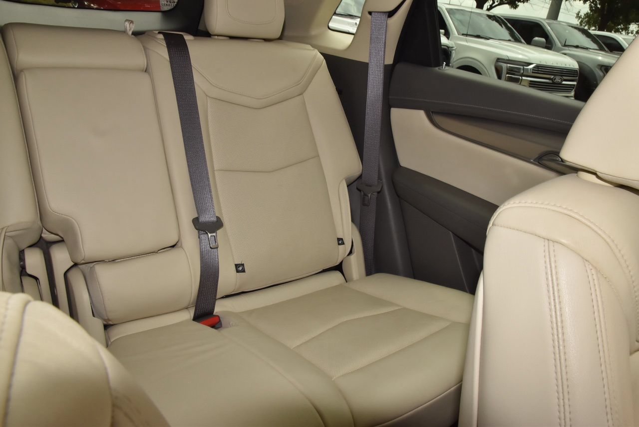 Used 2019 Cadillac XT5 Luxury FWD image 21