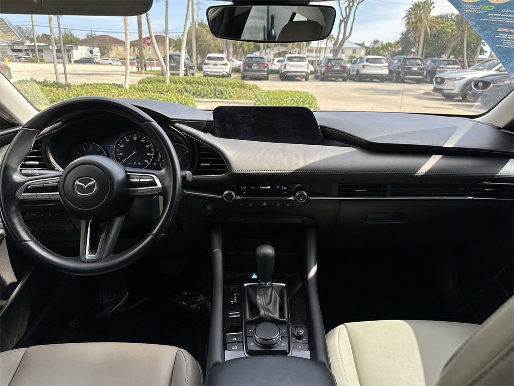 Used 2019 MAZDA MAZDA3 Sedan w/ Preferred Package image 15