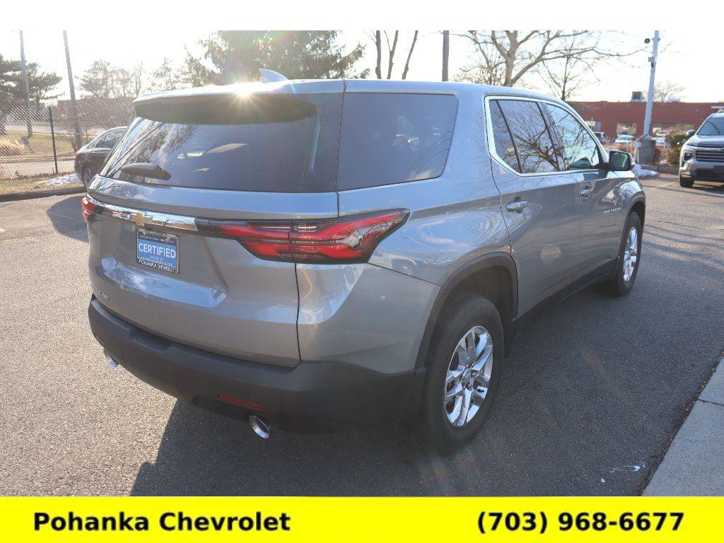 Used 2023 Chevrolet Traverse LS w/ Safety Package image 7