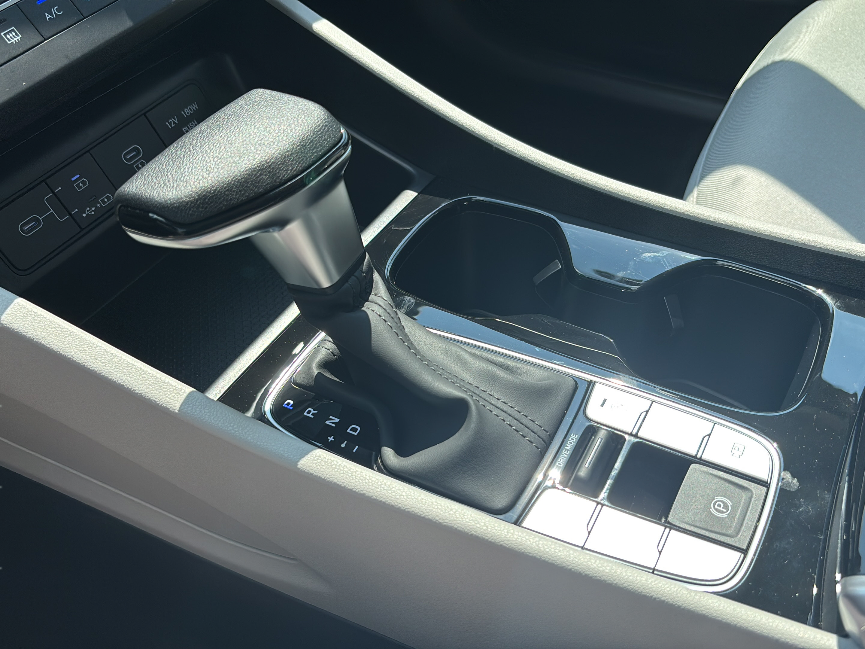 New 2026 Hyundai Tucson SE FWD image 18