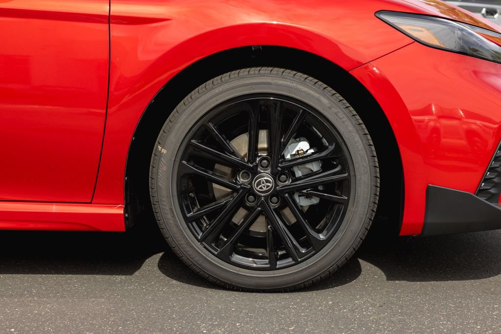 New 2026 Toyota Camry SE FWD image 4