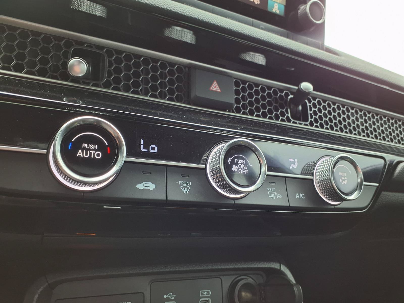 Used 2025 Honda Civic Sport image 8