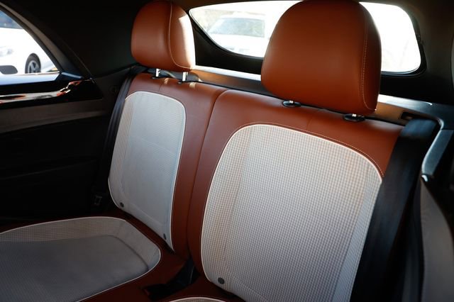 Used 2015 Volkswagen Beetle 1.8T image 11