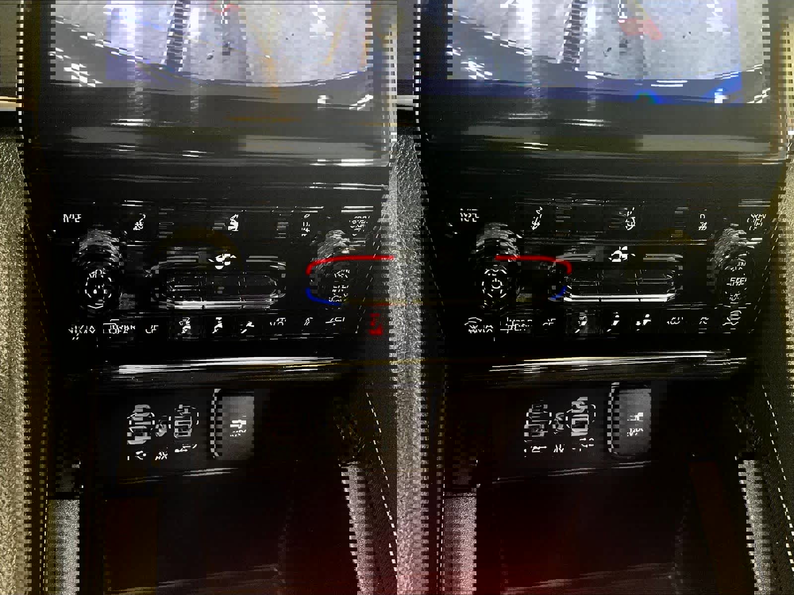 Used 2024 Jeep Grand Cherokee Limited image 26