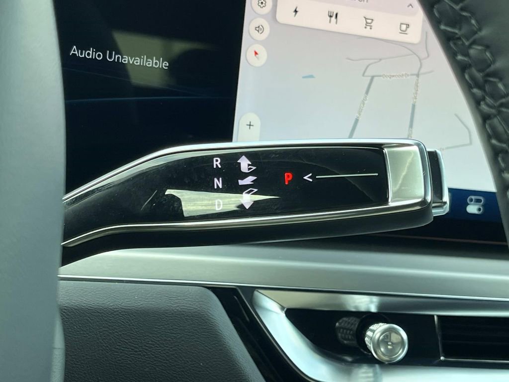 New 2026 Cadillac Lyriq Premium Sport image 31