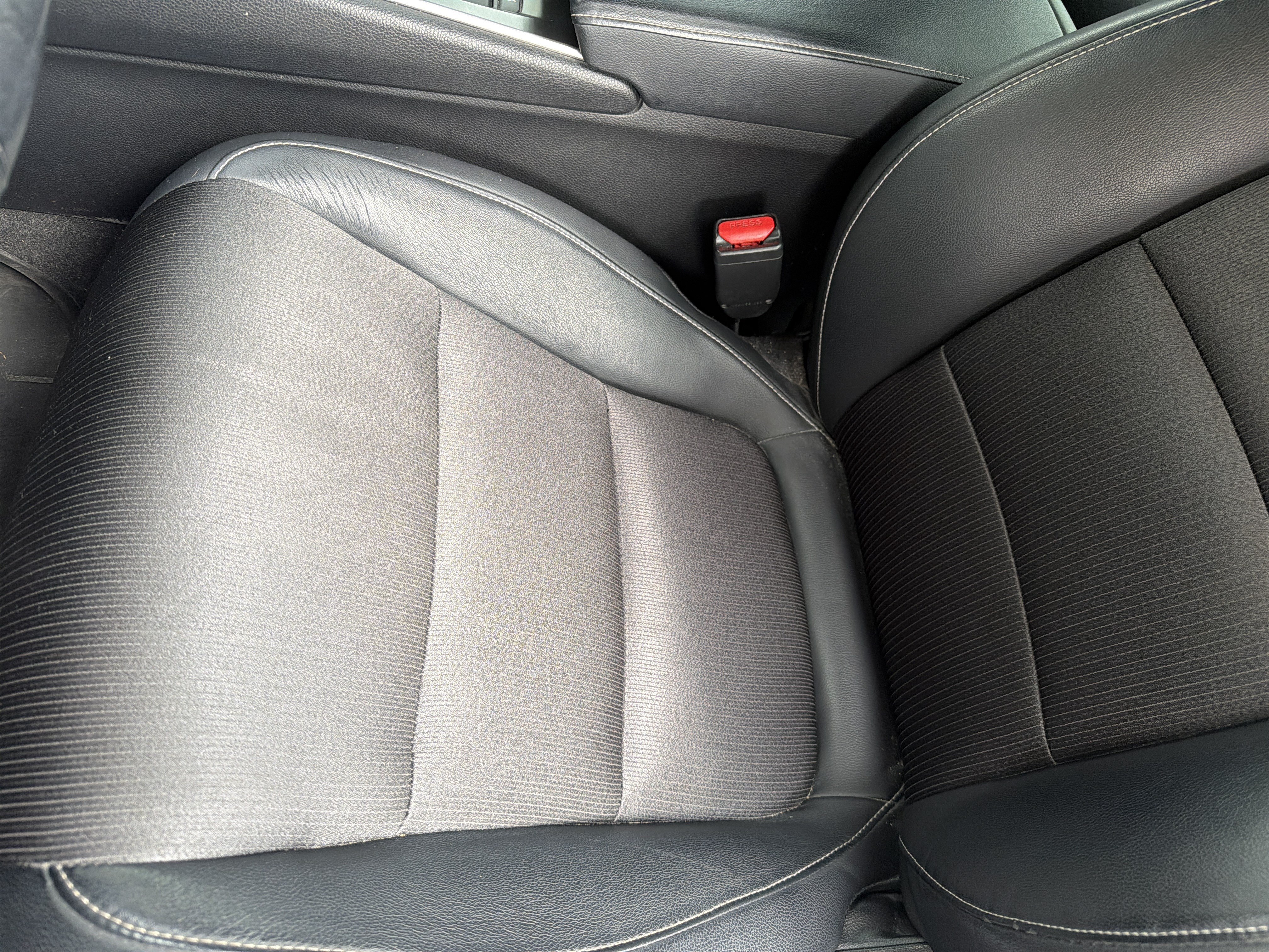 Used 2018 Honda Accord Sport image 16