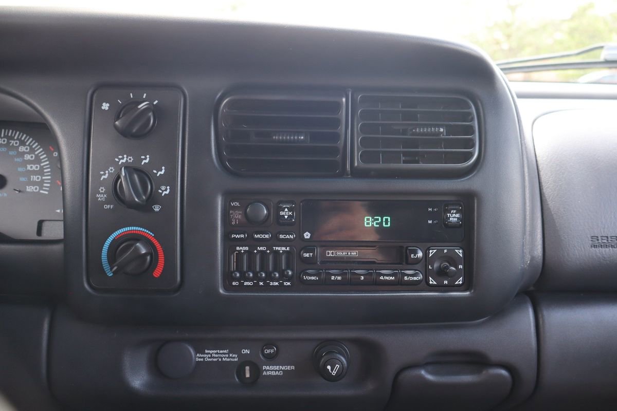 Used 1998 Dodge Dakota Sport AWD/4WD image 29