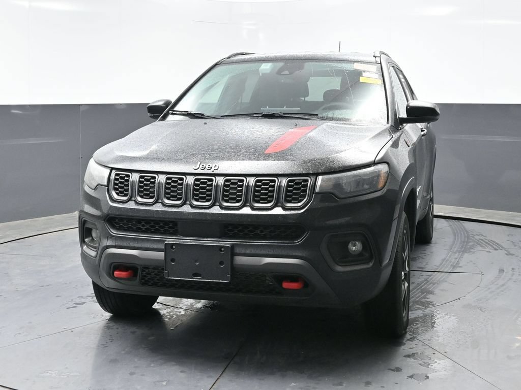 Used 2024 Jeep Compass Trailhawk AWD/4WD image 5