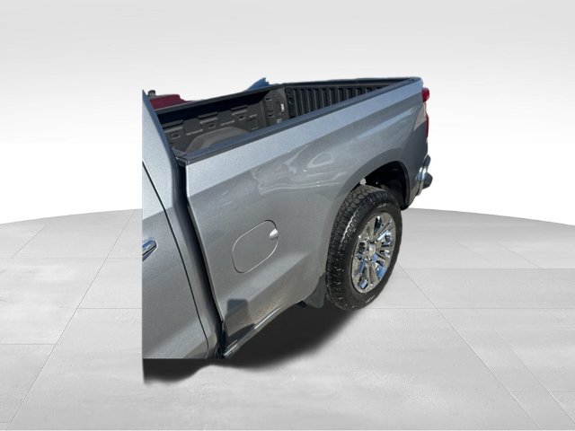 Used 2023 Chevrolet Silverado 1500 LTZ w/ LTZ Premium Package AWD/4WD image 7
